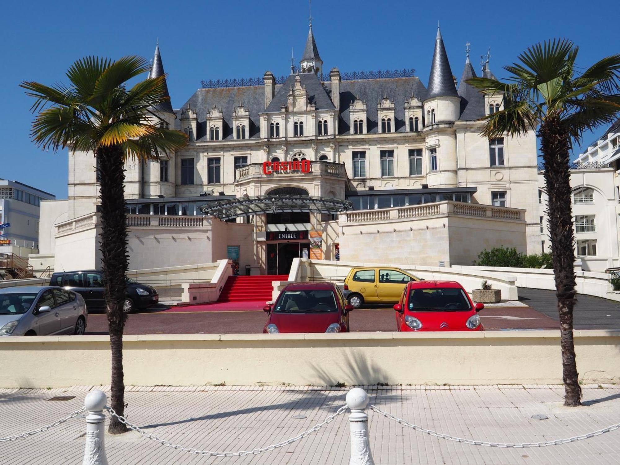 Lumineux En Centre-ville D'arcachon, Proche Commerces, Balcon, 4 Couchages - Fr-1-474-191